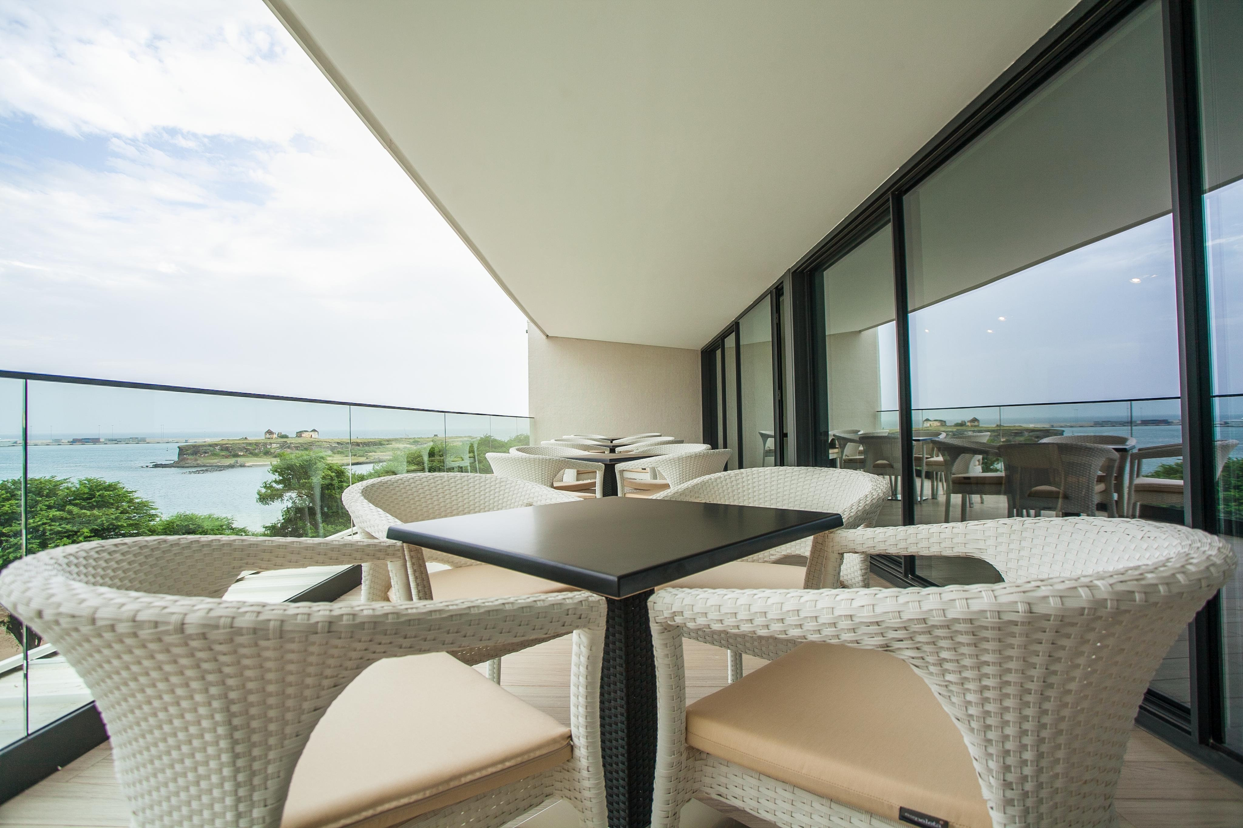 Hotel Perola Прая Екстериор снимка