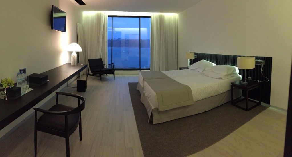 Hotel Perola Прая Екстериор снимка