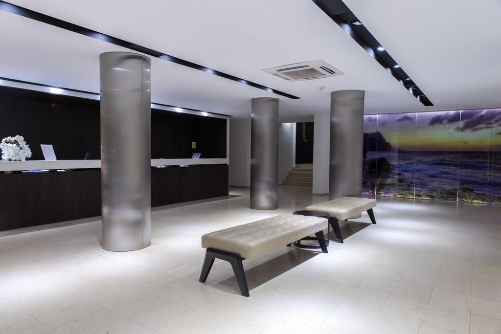 Hotel Perola Прая Екстериор снимка